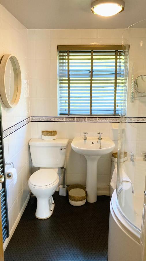 Looe With A View - Entire Apartment With Free Allocated Parking Exterior foto
